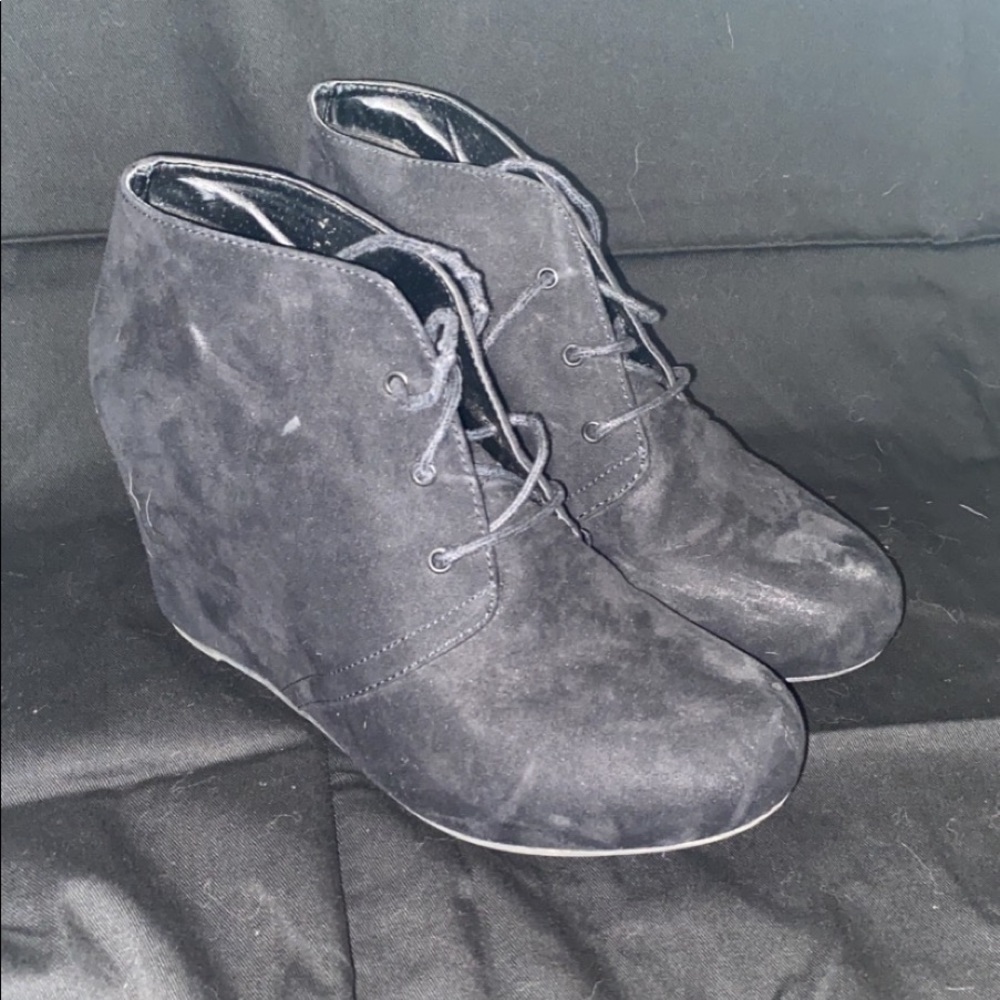 Wedged Boots